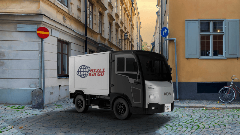 Parcel Delivery and Logistic